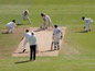 Notts seamers scupper Surrey